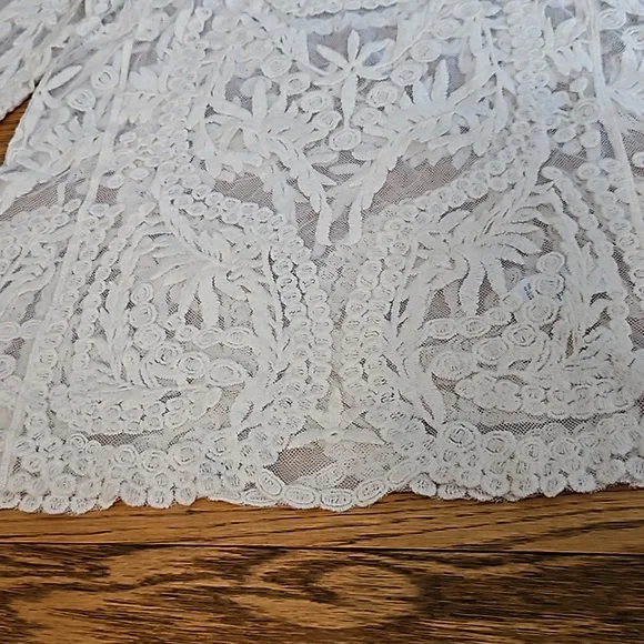 Buffalo David Bitton See Through Crochet Lace Mesh Top - Picture 4 of 12